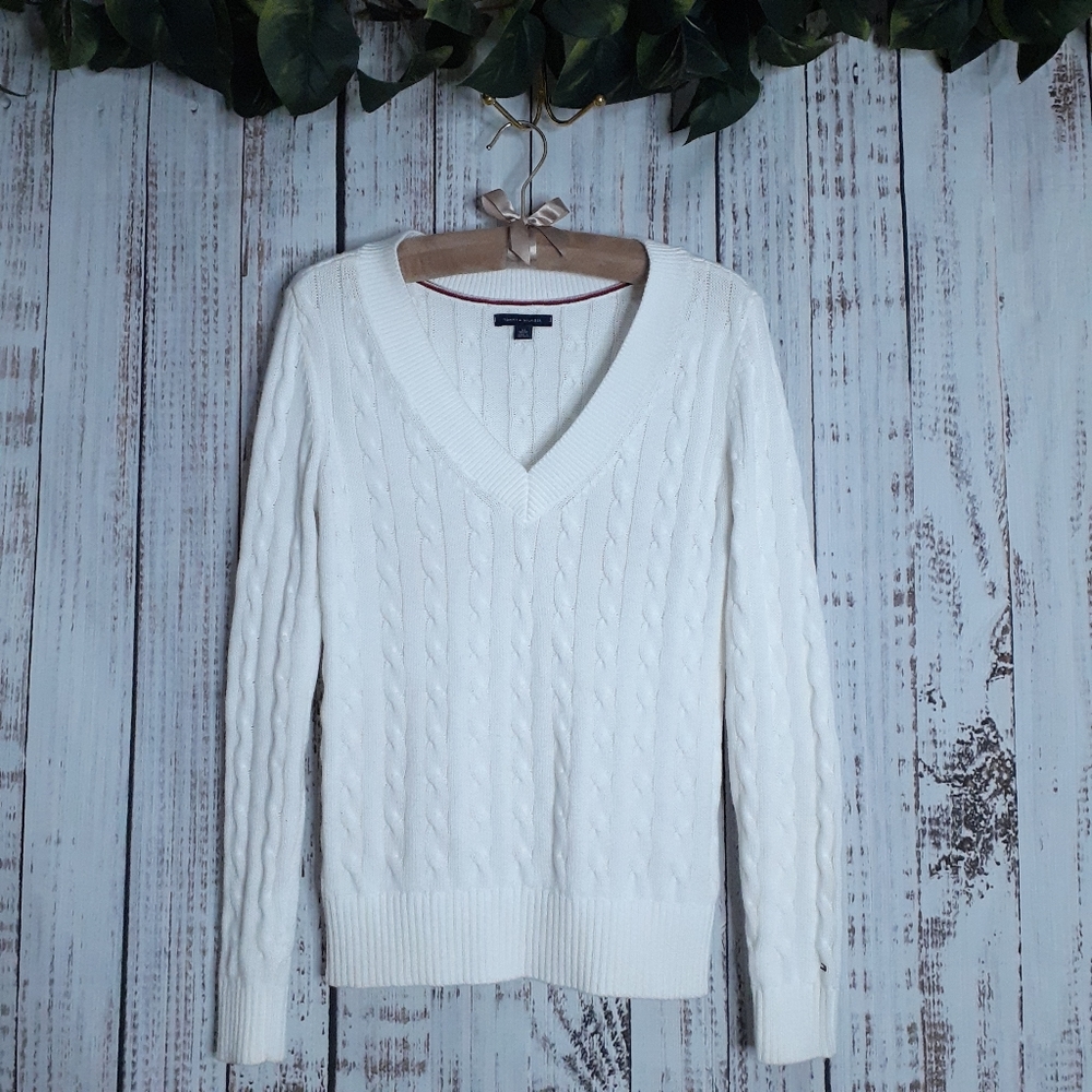 Tommy Hilfiger v neck cable knit classic white pull over sweater